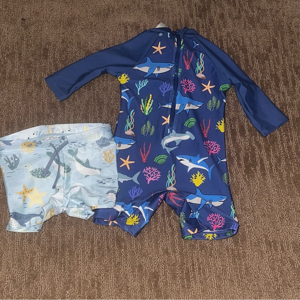 Baby wetsuit and swimming trunks